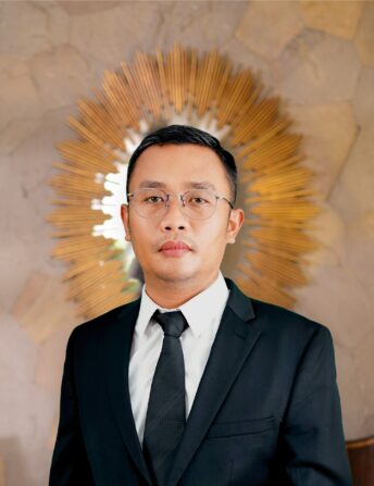 Aidil Fitri, S.H., CLA.